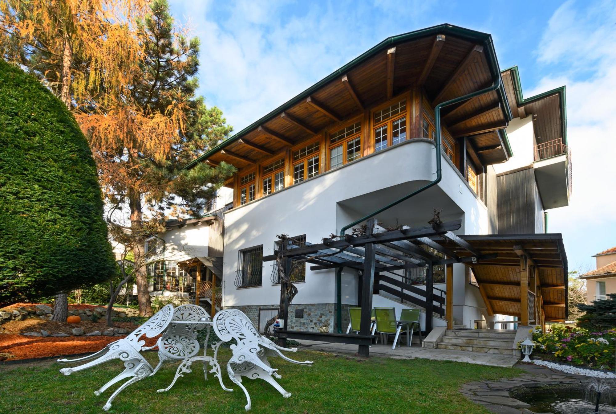 Panoramic Castle Suite With Free Private Parking Μπρατισλάβα Εξωτερικό φωτογραφία